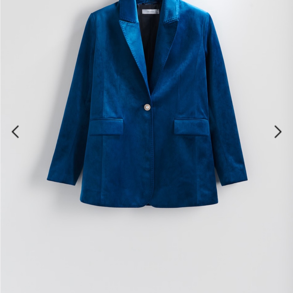 Reserved velvet  Blazer for Women NWT